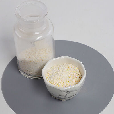 SHUANGYAN Содержание золы 003 процента Меламиновые гранулы Молекулярная формула C3H6N6 Подходящий материал для химического промышленного производства