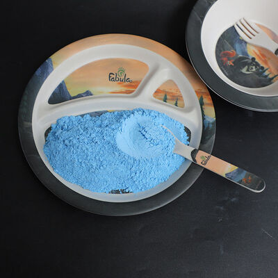 Неопасное вещество. Чистый порошок меламина. Опасный полимеризации не произойдет. Используется в производстве покрытий и клеев