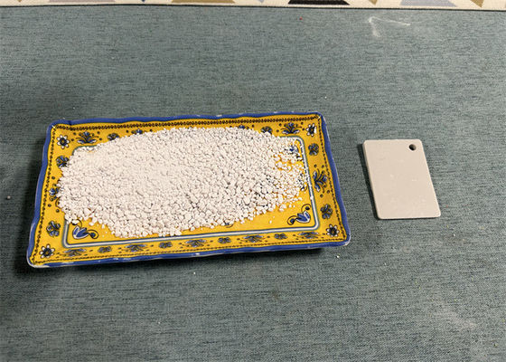 Значение pH 7-9 Меламинный порошок для формования CAS No 108 78 1